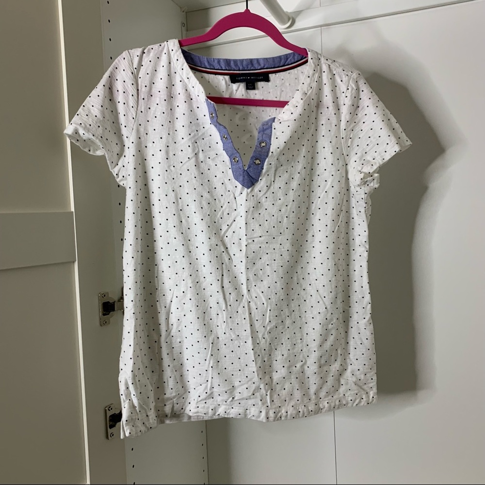 5/$25 Sale ☀️ Tommy Hilfiger Classic Grommet Polka Dot Blouse